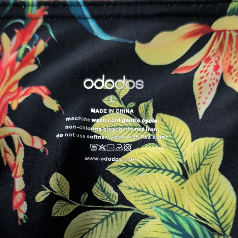 Floral Print Black Biker Shorts - Picture 3 of 6